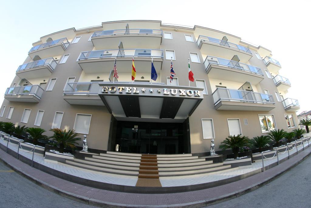 Hotel Luxor Касория Екстериор снимка