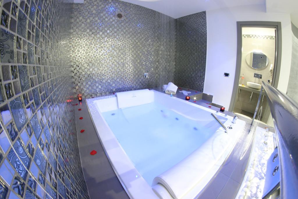 Hotel Luxor Касория Екстериор снимка
